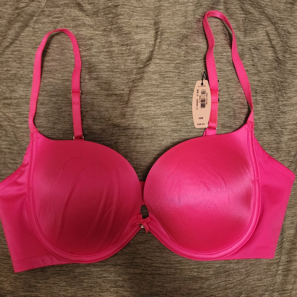 Victoria's Secret Plunge Bra 36B